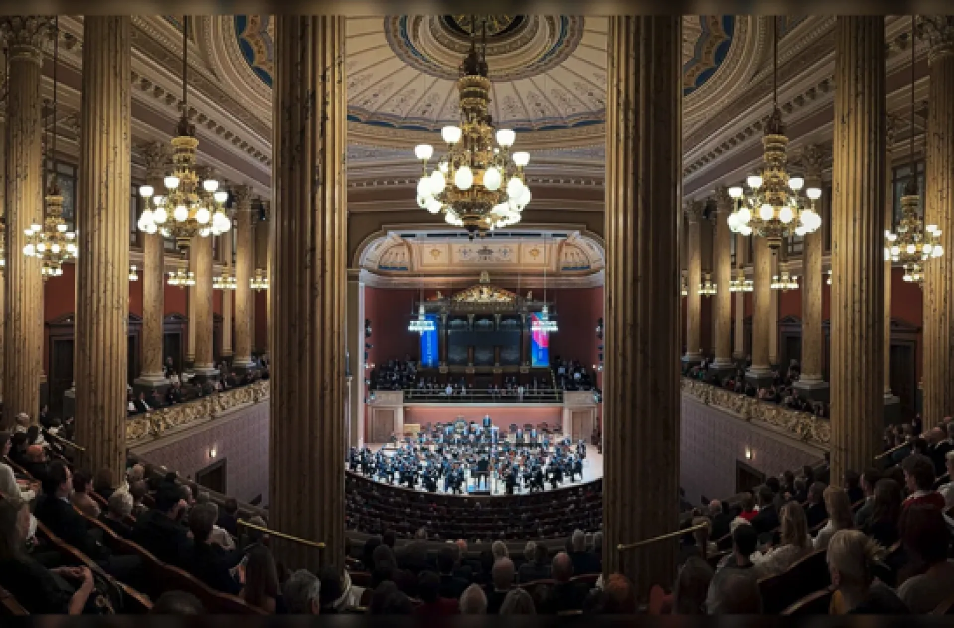 Bychkov, Lim und Tschechische Philharmonie